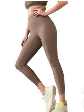 Athleta Pacesetter Leggings - Taupe